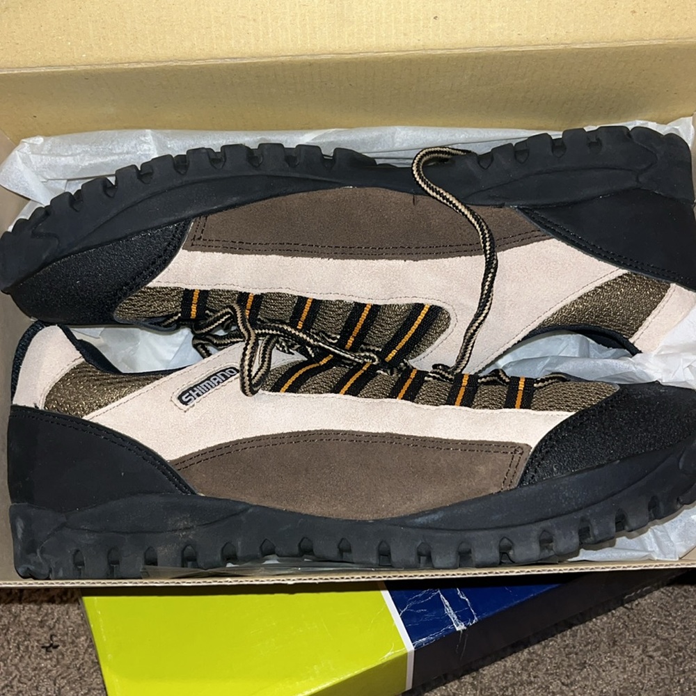 Shimano Men's Black and Tan Athletic Shoes - Picture 3 of 4